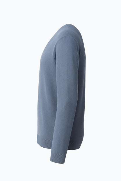 Pullover blu avio RE del MARE – vista laterale destra, scollo a V, maglia fine leggera